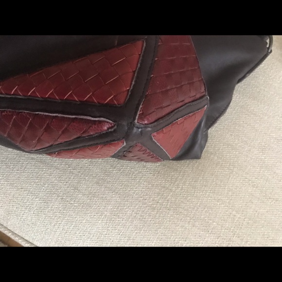 Bottega Veneta Large Leather Sachel: Beautiful!! - Picture 5 of 8